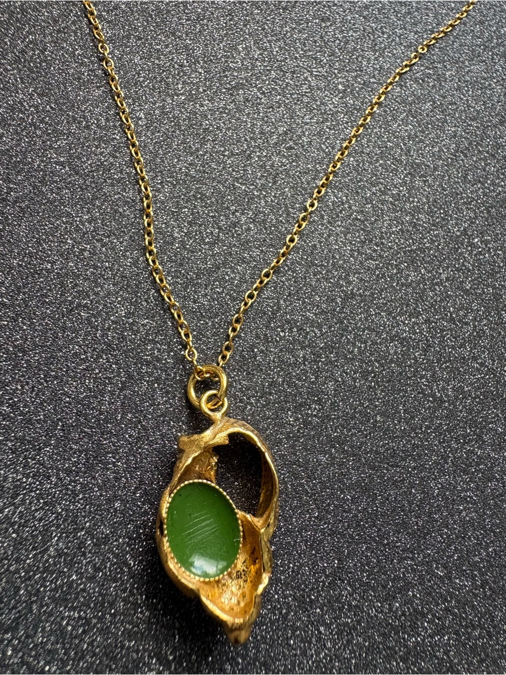 Italian handmade high quality Goldplated and Green Pendant Necklace